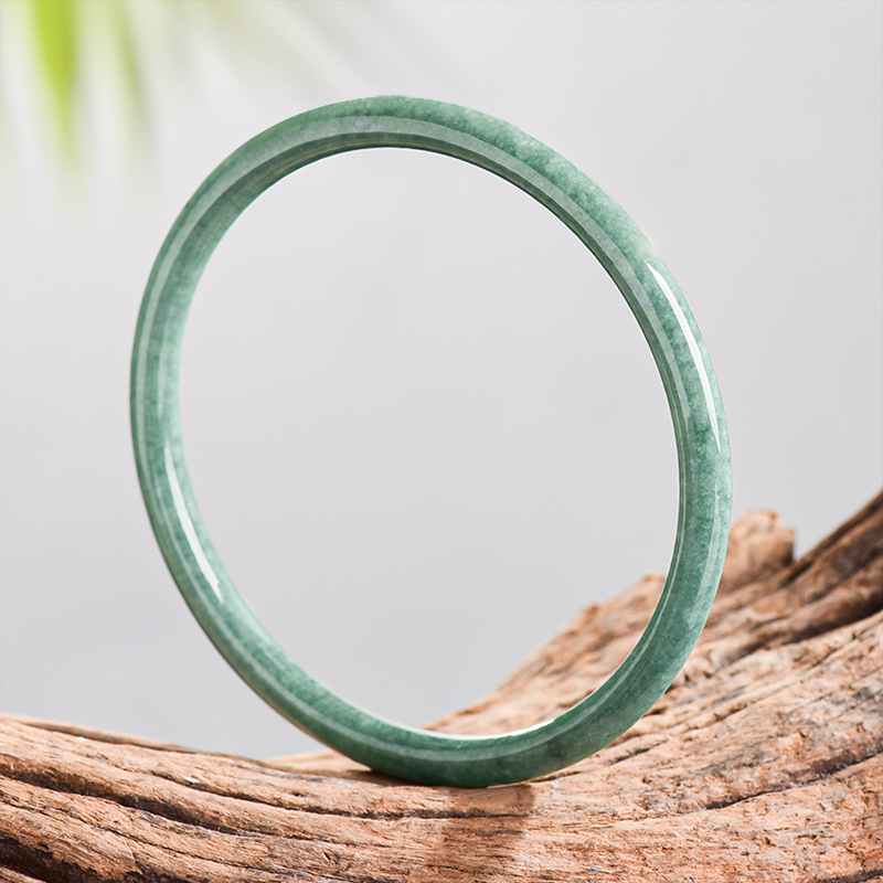 Women Accessories Bracelet - Natürliches burmesisches Jadeit-Armband, echter Jade-Designer-Accessoire, geschnitzter