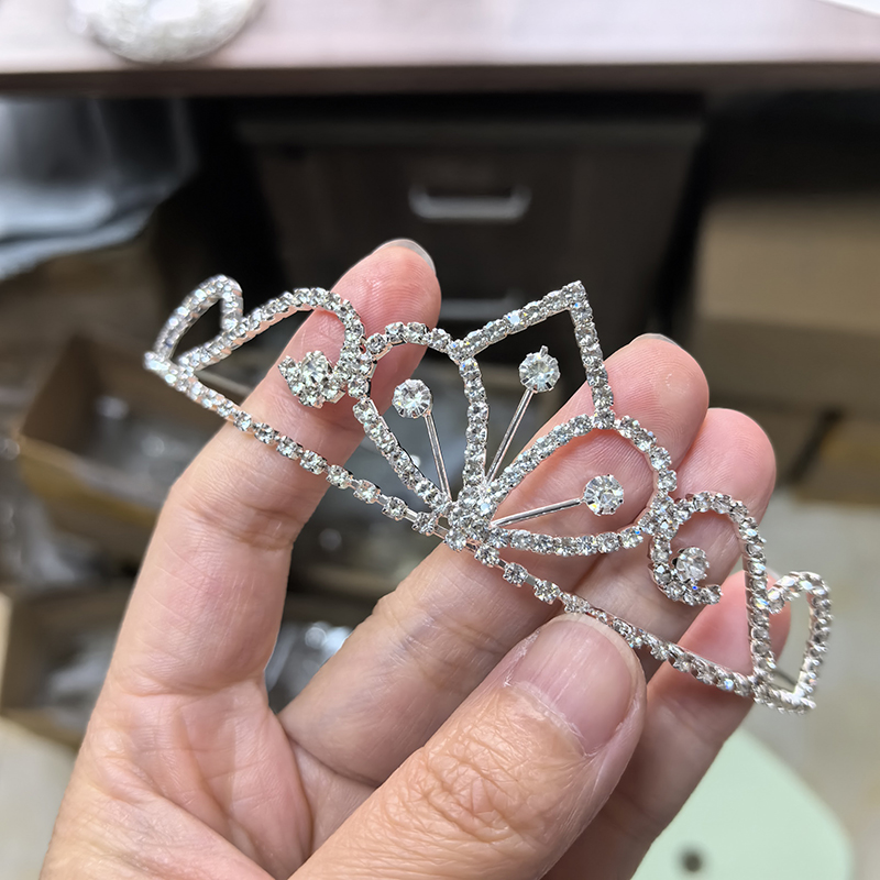 Silberfarbene Strass-Brautkron – Women'S Wedding Accessories Bewertung und Preis